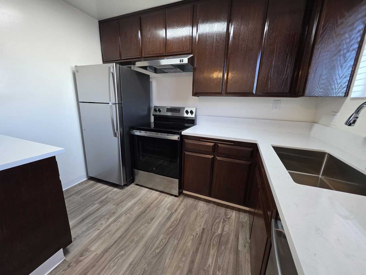 3035 Ivy St #5 - Photo 7 of 14