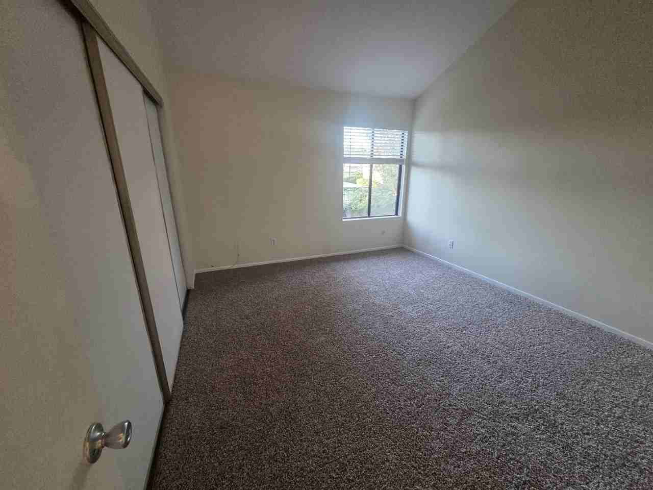 140 E El Norte Pkwy #7 - Photo 4 of 11