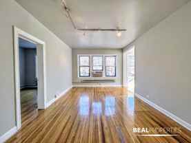 3724 N Pine Grove Ave - Photo 1 of 1