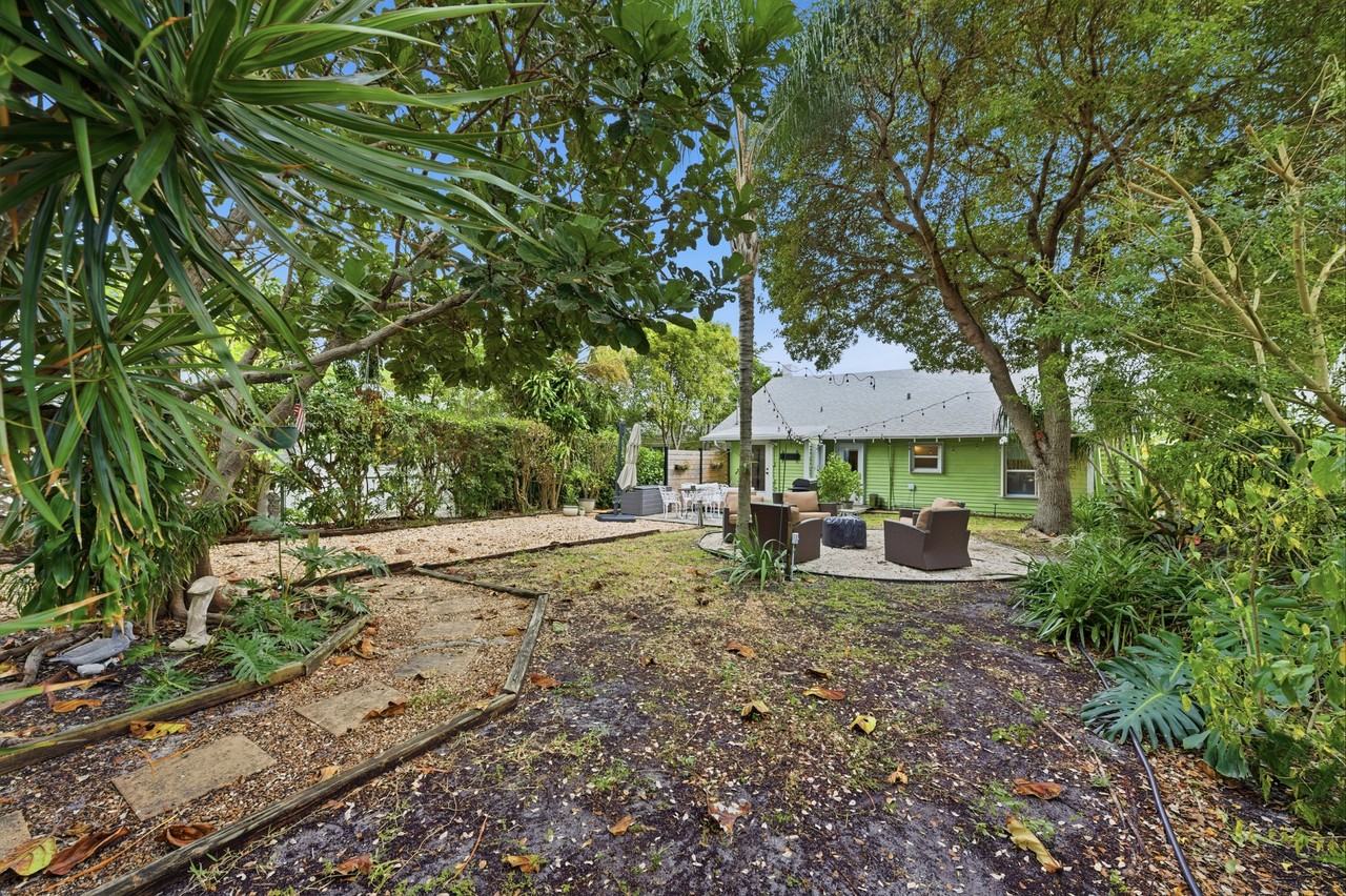 117 S Palmway #NA - Photo 3 of 35