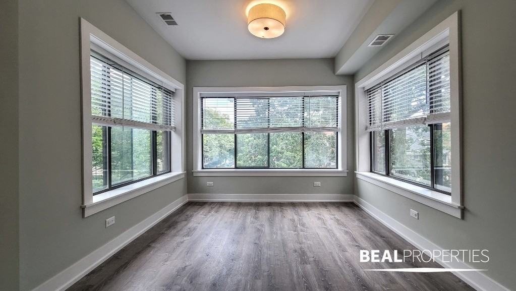 1142 Maple Ave #1140-2 - Photo 3 of 16