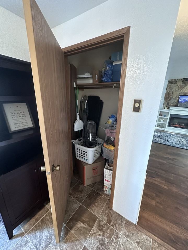 2500 Queen St #A - Photo 7 of 34