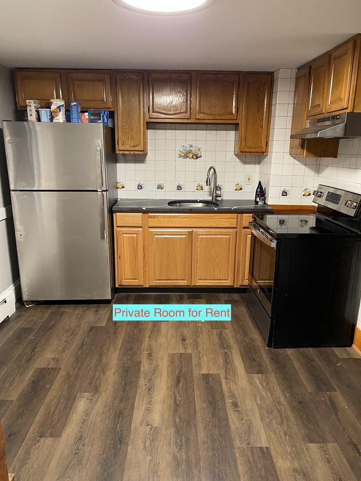 237 Rocky Hill Ave #3 - Photo 4 of 7