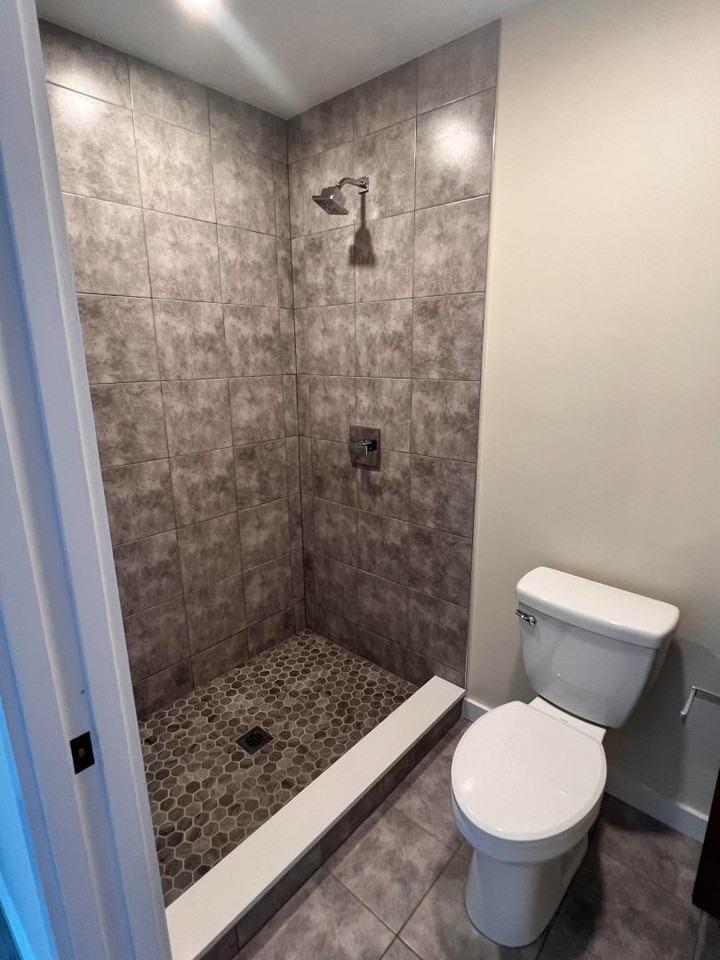 289 Central St - Photo 4 of 20