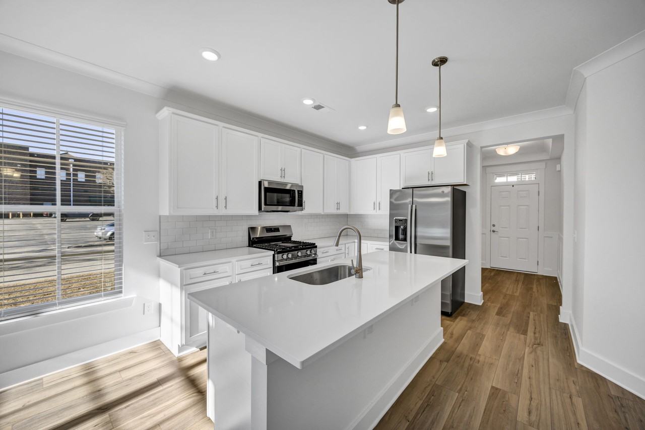 600 Wetherbrooke Way #600 - Photo 6 of 25