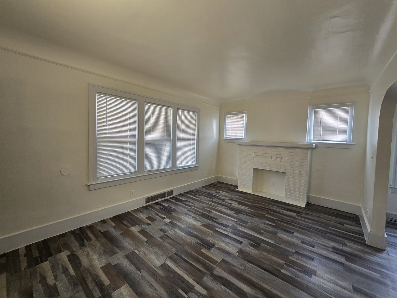 14400 Rutherford St #1 - Photo 4 of 29