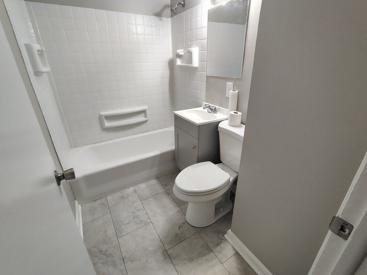 624 Alliance Ave #1 - Photo 2 of 10