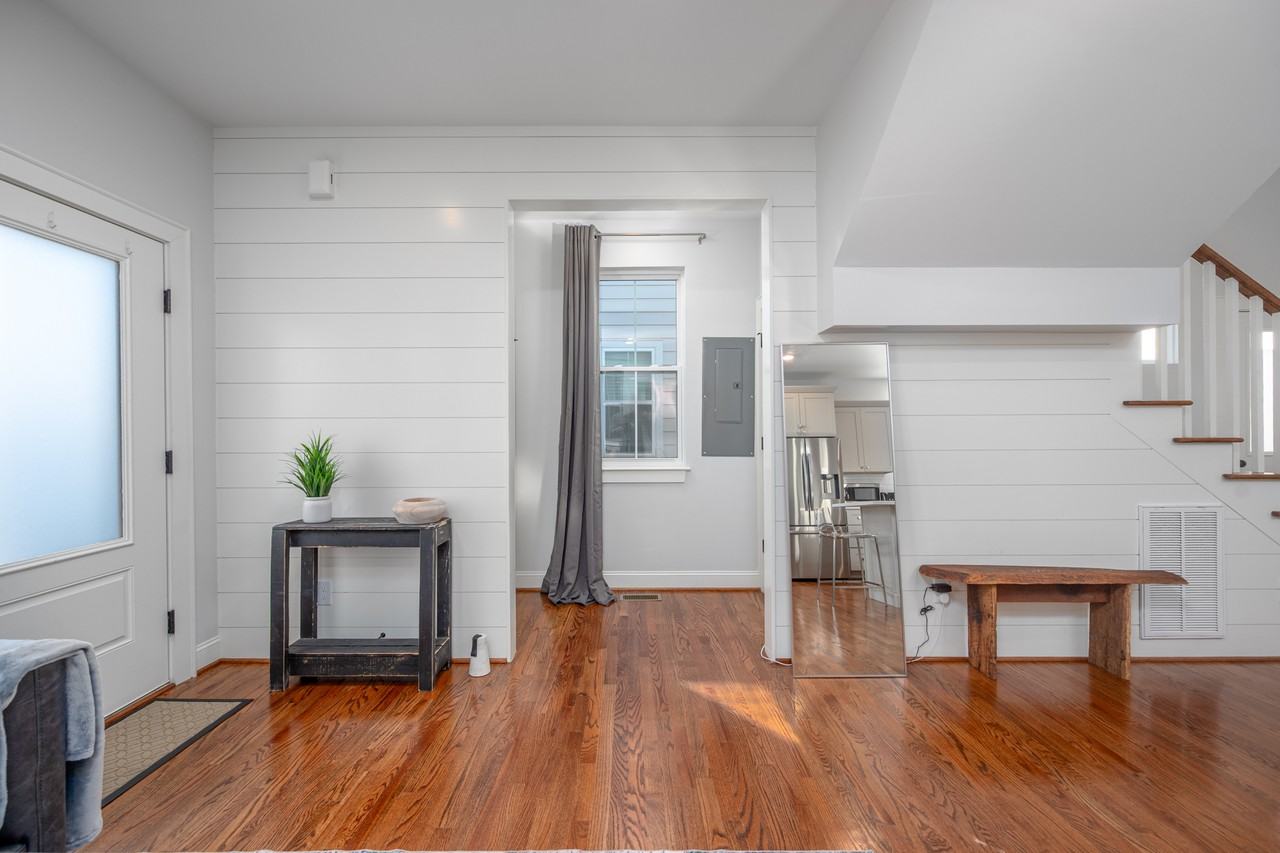 303 Truce StreetUnit B #1 - Photo 7 of 38