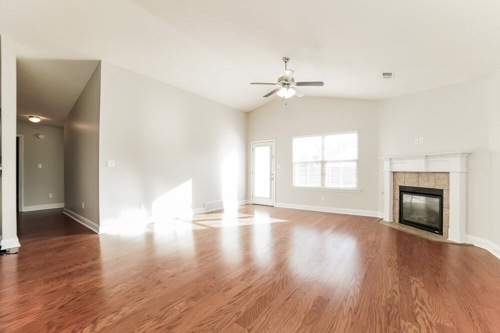 8714 Hanson Cv - Photo 4 of 16