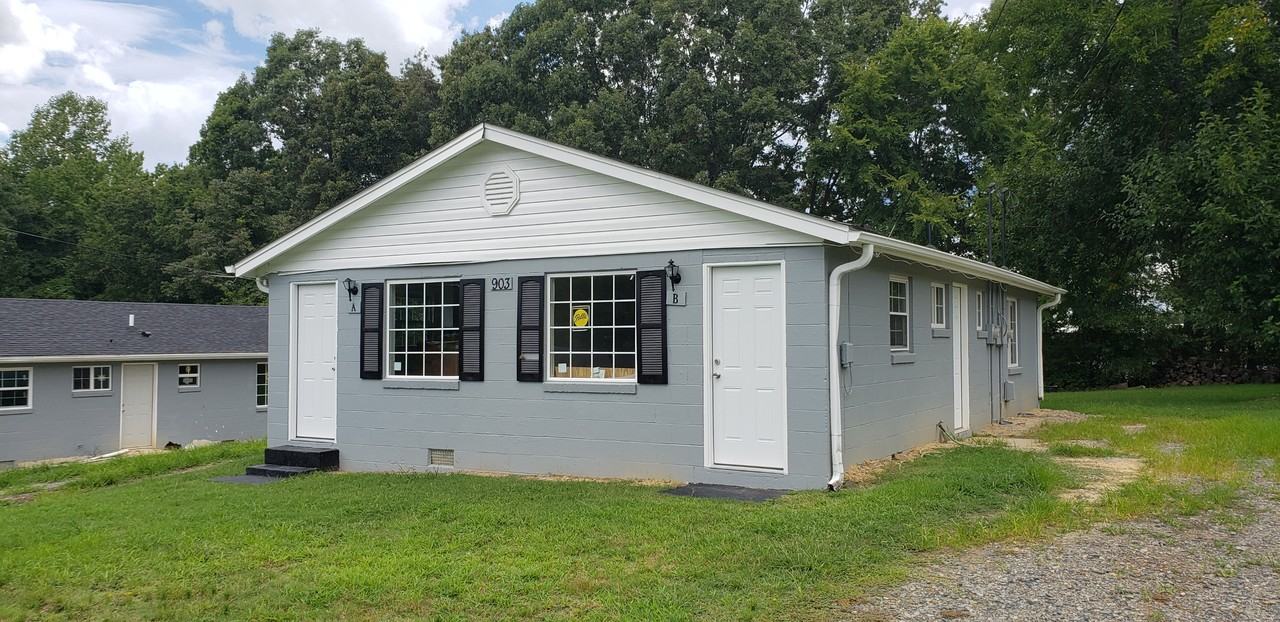 903 Douglas Dr #A - Photo 2 of 2