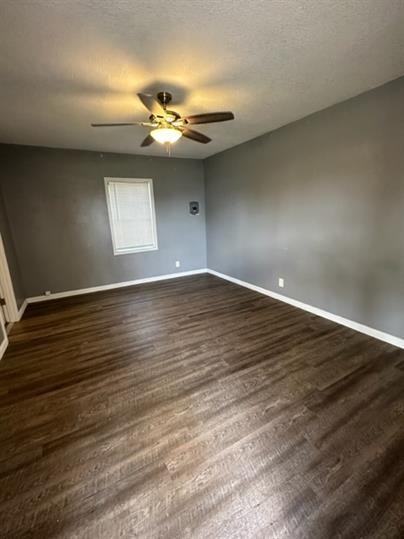 305 5th Ave #1 - Photo 3 of 6