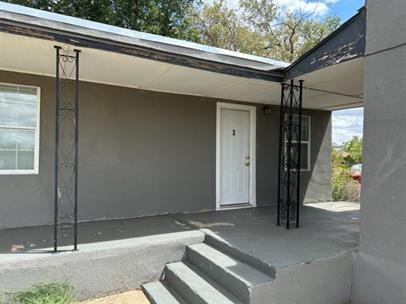 305 5th Ave #1 - Photo 6 of 6