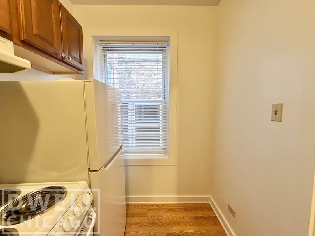 1850 N Humboldt Blvd #213STUDIO - Photo 2 of 11