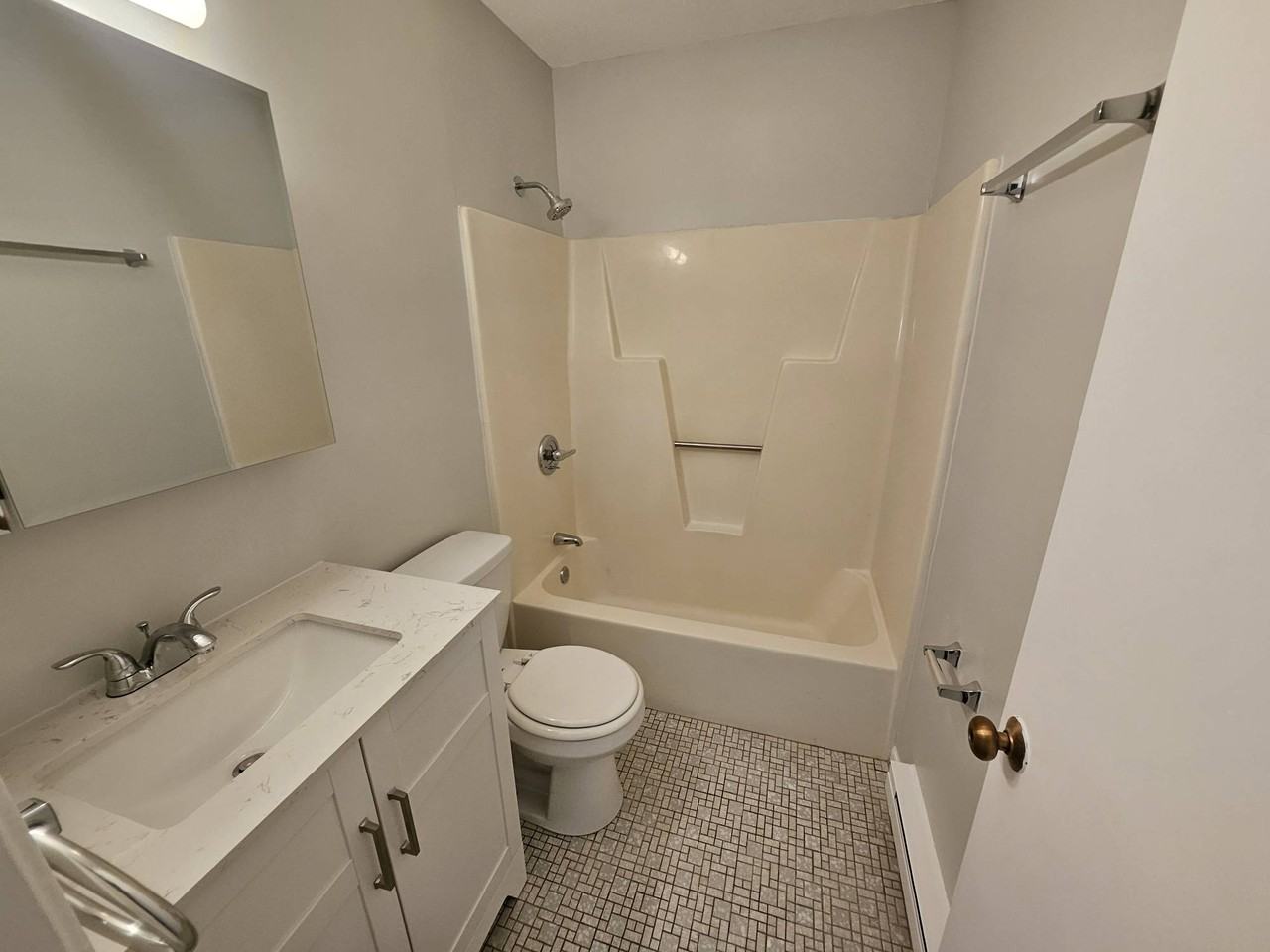 4 Cianci Ave #16 - Photo 6 of 18