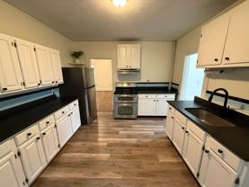 498 Stanley St #1 - Photo 1 of 1