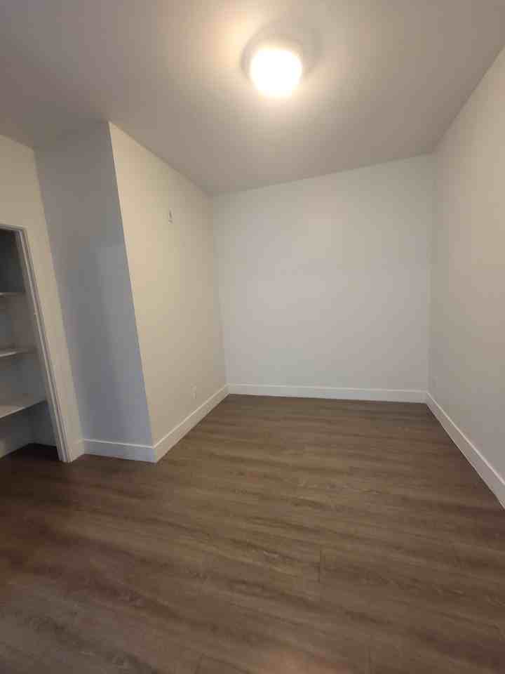 9341 1-9341 Nowell Street - 1 #1 - Photo 5 of 8