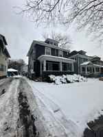 featured image of 174 Gardiner Ave #1