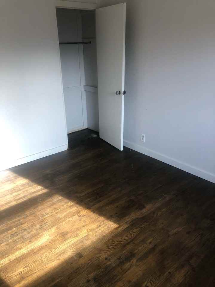 1309 W Monroe St #1 - Photo 4 of 10