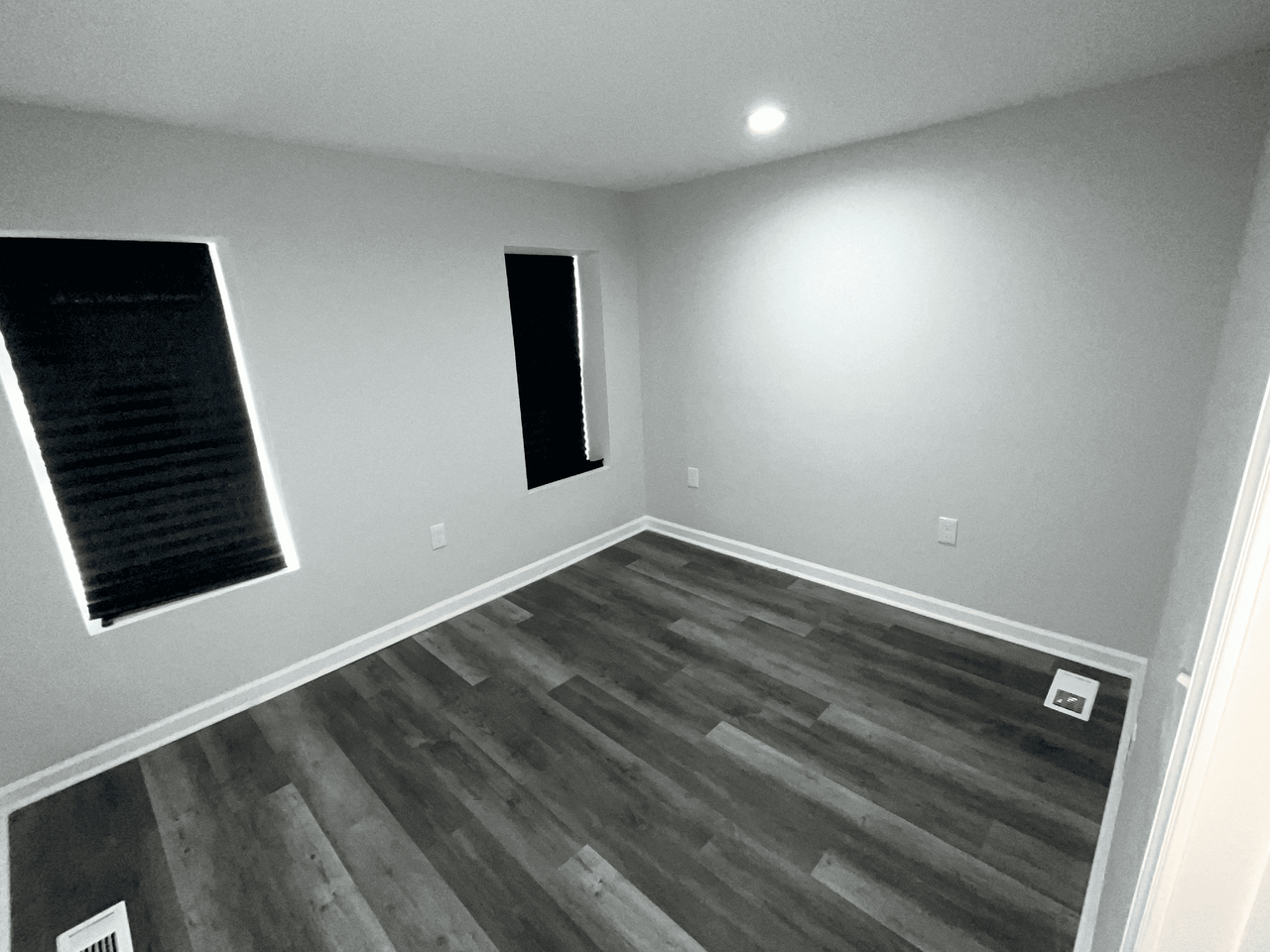 1600 Mchenry St - Photo 3 of 9