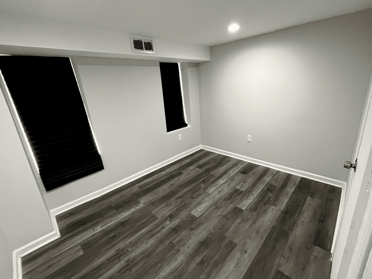 1600 Mchenry St - Photo 4 of 9