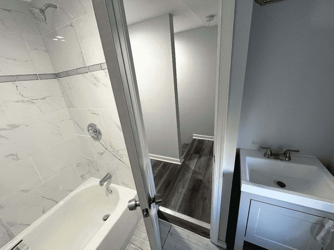 1600 Mchenry St - Photo 6 of 9