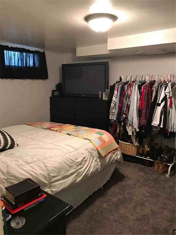 1180 S Orchard Dr - Photo 7 of 8