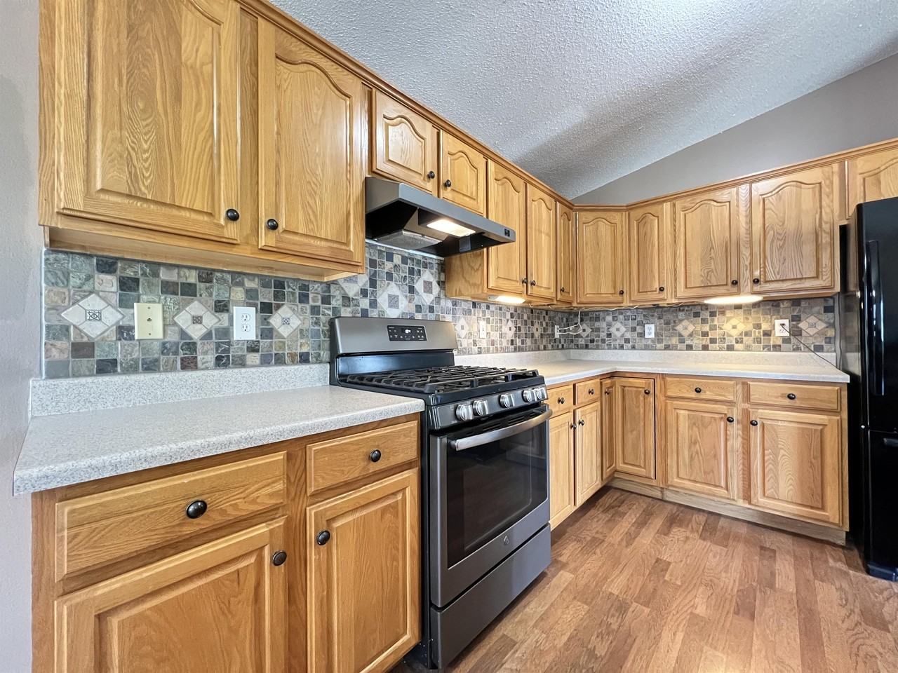 2305 Eastlawn Dr #1 - Photo 6 of 29