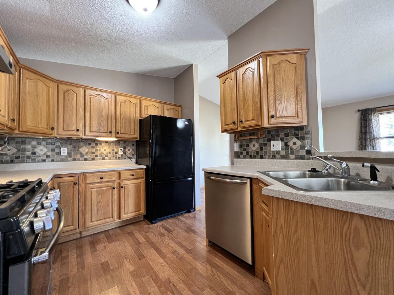 2305 Eastlawn Dr #1 - Photo 7 of 29