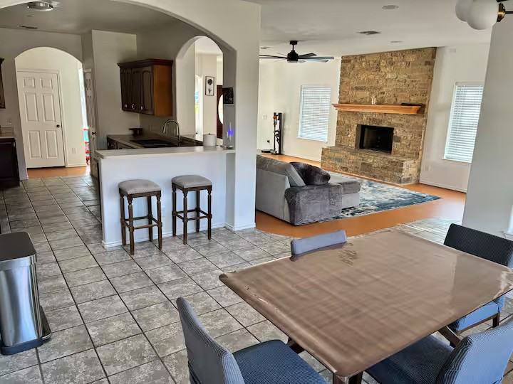 13500 Copper Hills Dr - Photo 5 of 38