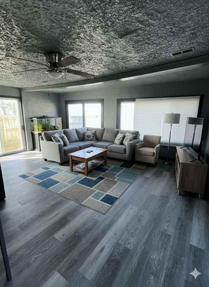 3504 Blackstone Ave #1 - Photo 2 of 9