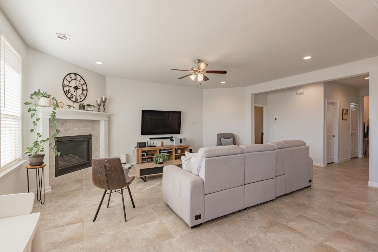 1 Valley Rd #1 - Photo 4 of 11