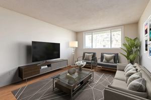 featured image of 1027 3 Ave E