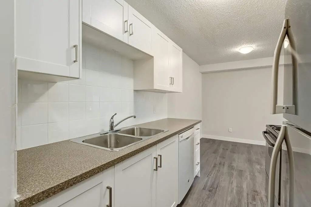 Cassils Manor - Photo 6 of 19