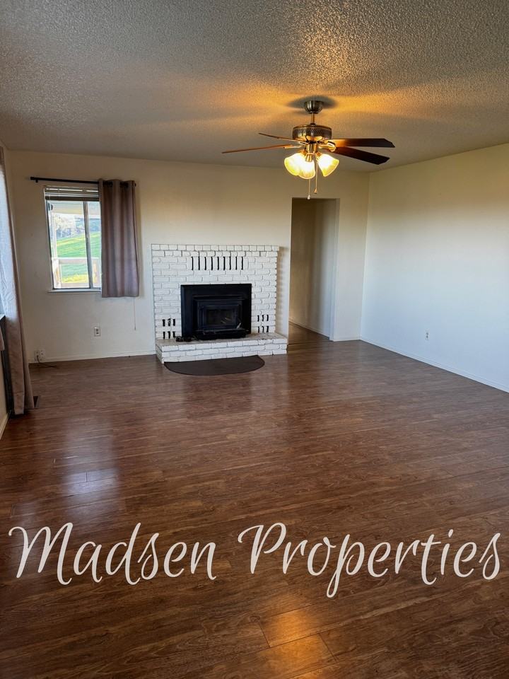 784 Flag Creek Rd #1 - Photo 6 of 19