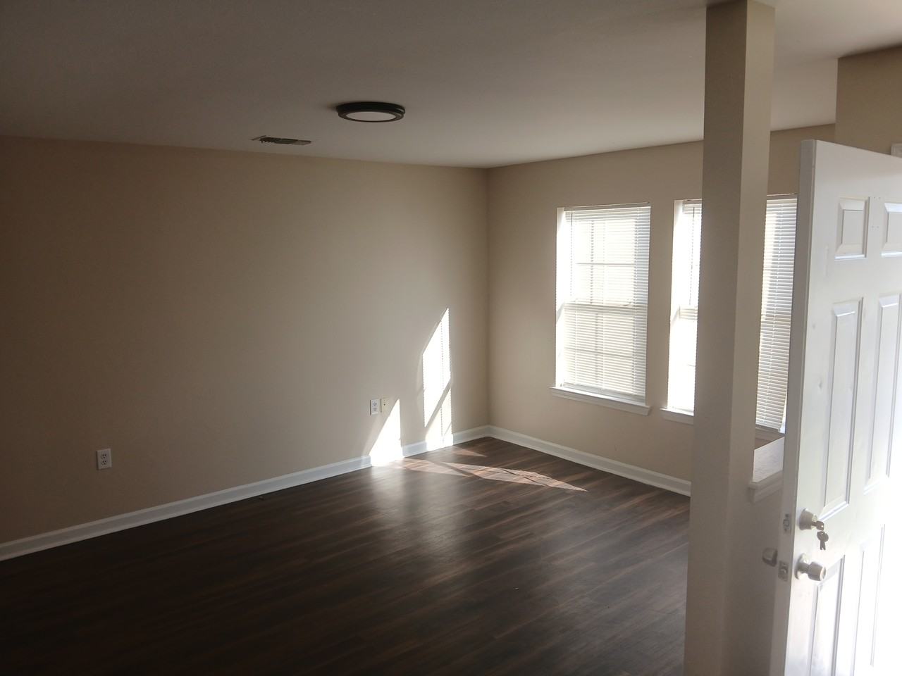 5463A Banyan Trace Dr #1 - Photo 4 of 10