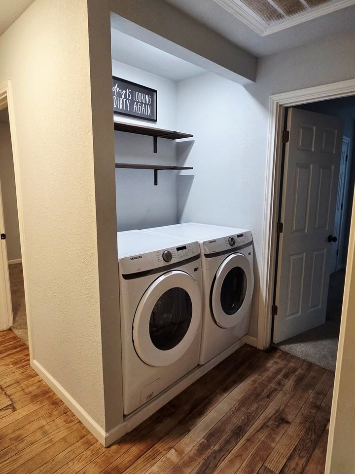 2001 N Lincoln Ave #1 - Photo 7 of 14