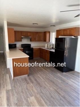 555 E No Name Rd #1 - Photo 4 of 16