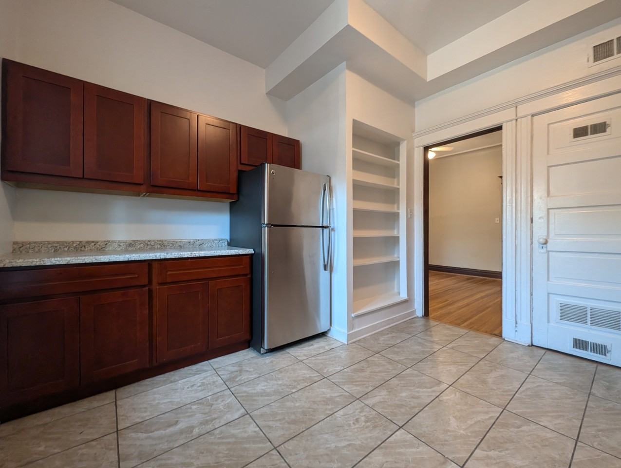 3822 N Fremont St #3822-2 - Photo 2 of 26