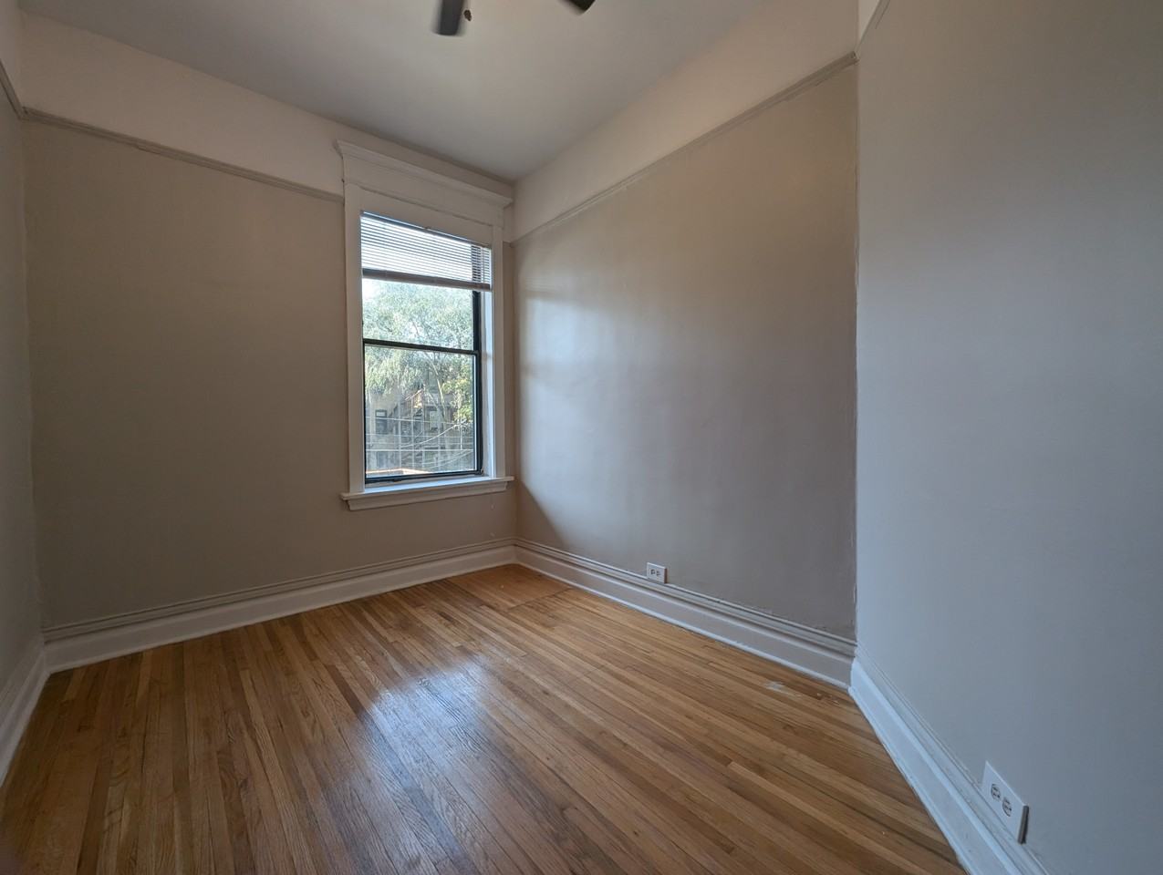 3822 N Fremont St #3822-2 - Photo 6 of 26