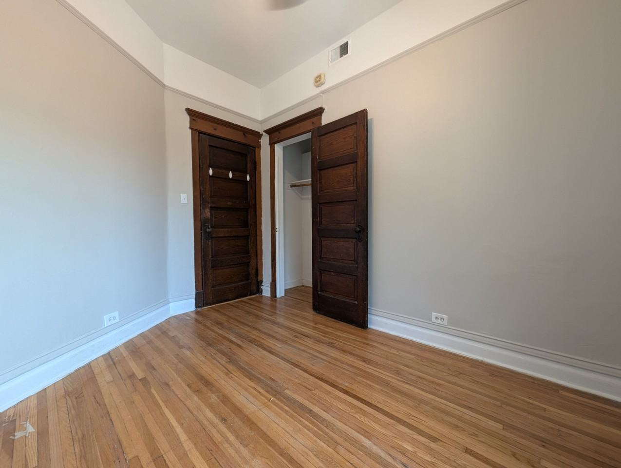 3822 N Fremont St #3822-2 - Photo 7 of 26