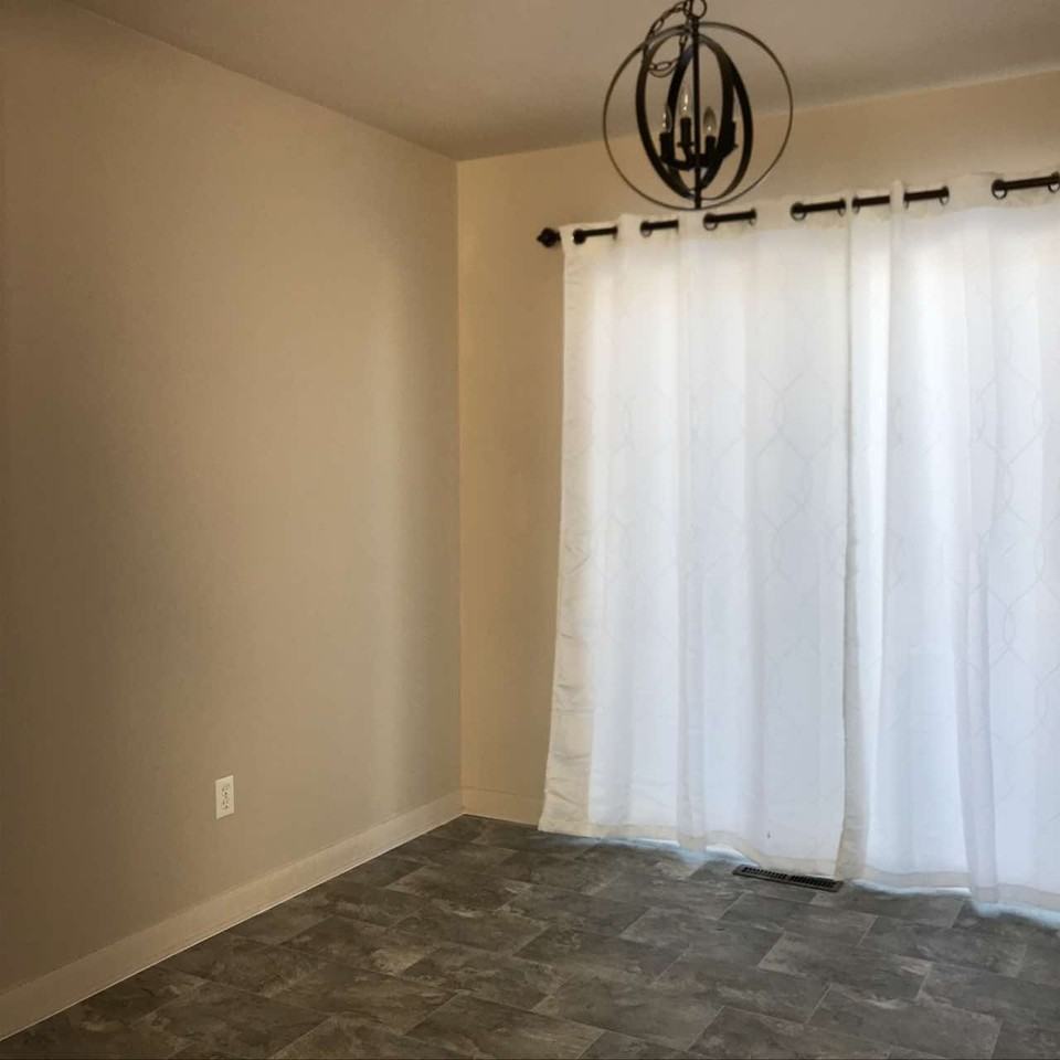 304 Ruth St #1 - Photo 5 of 18