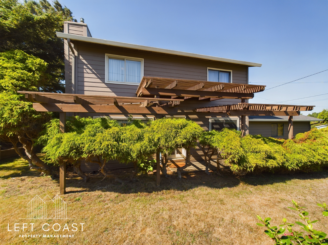 890 Sw 7th St #1 - Photo 3 of 45