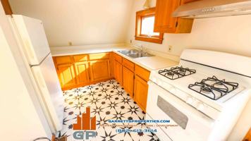 featured image of 140 W Hill Rd #1