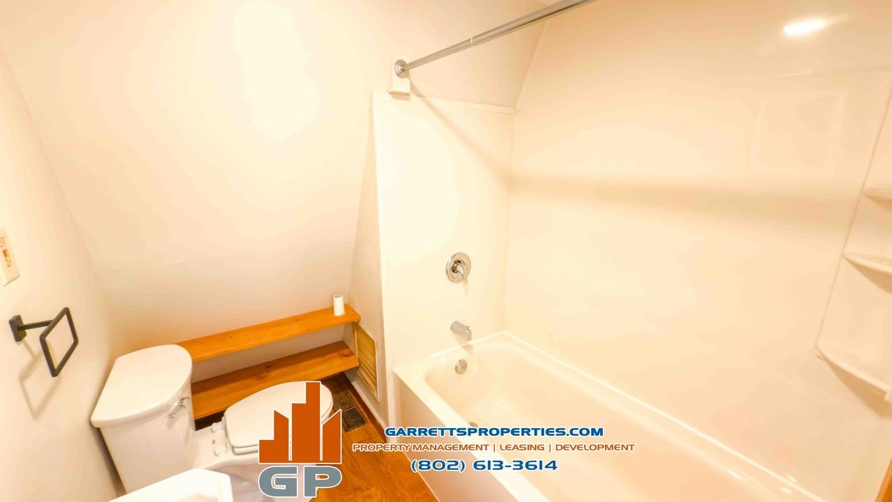 140 W Hill Rd #1 - Photo 3 of 12