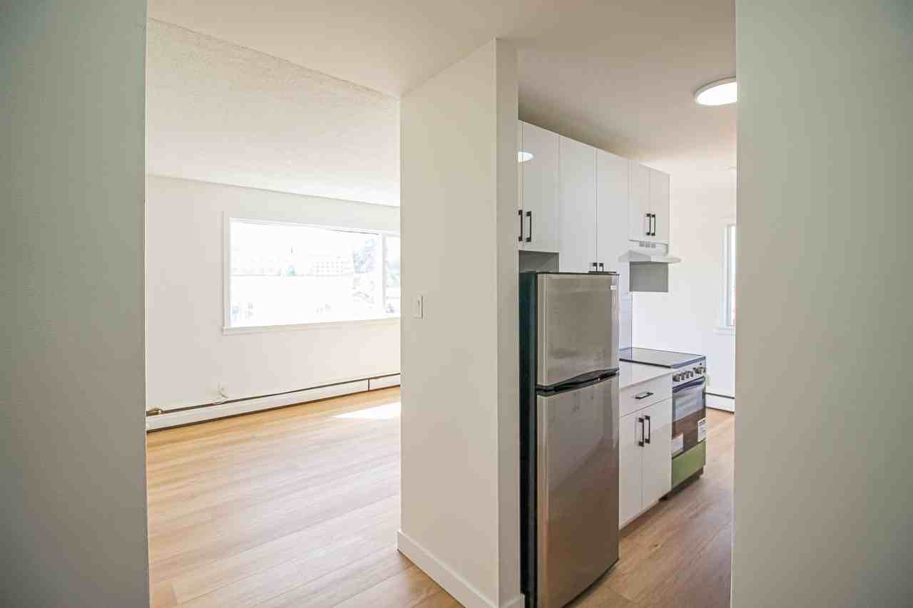 Rosedale Apartments - Photo 3 of 14