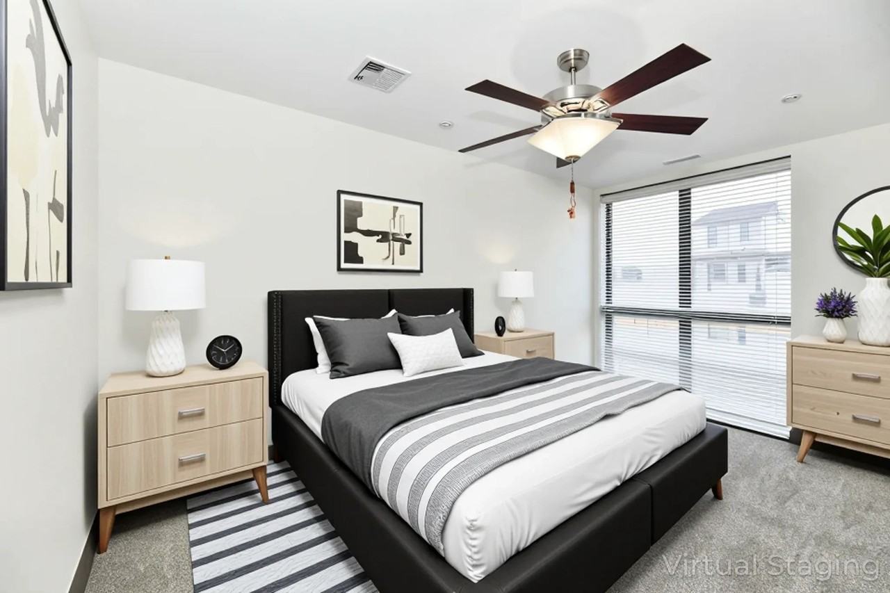 Mezz 42 - Photo 6 of 46