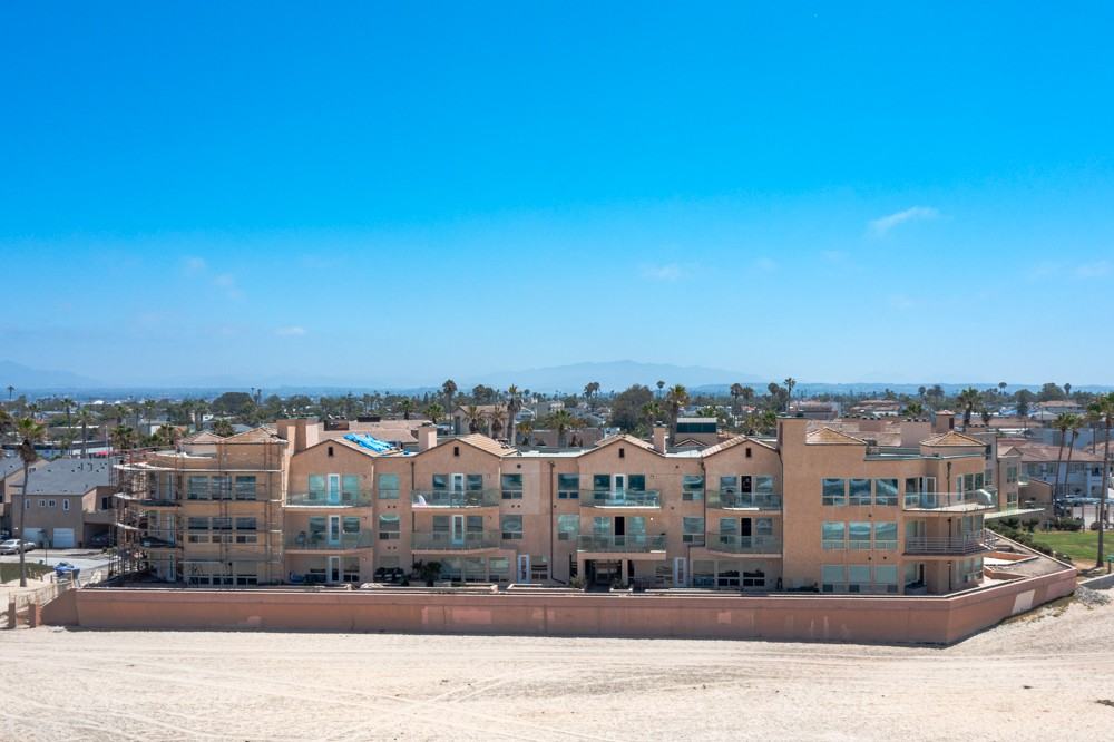 714 Seacoast Dr #307 - Photo 2 of 26