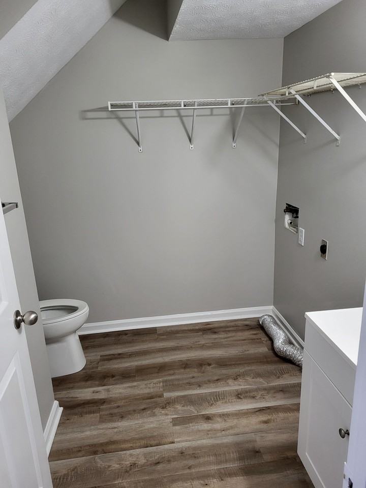 217 Churchill Dr #3 - Photo 3 of 7