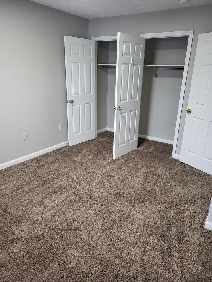 217 Churchill Dr #3 - Photo 6 of 7