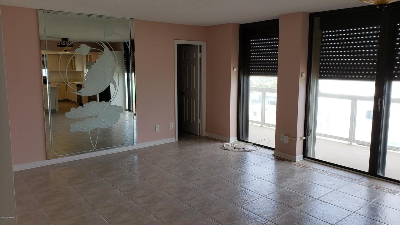 3000 N Atlantic Ave #2 - Photo 7 of 38